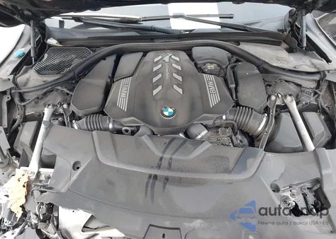 2022 BMW 750 I xDrive z USA, uszkodzony, nr VIN WBA7U2C01NCH71843